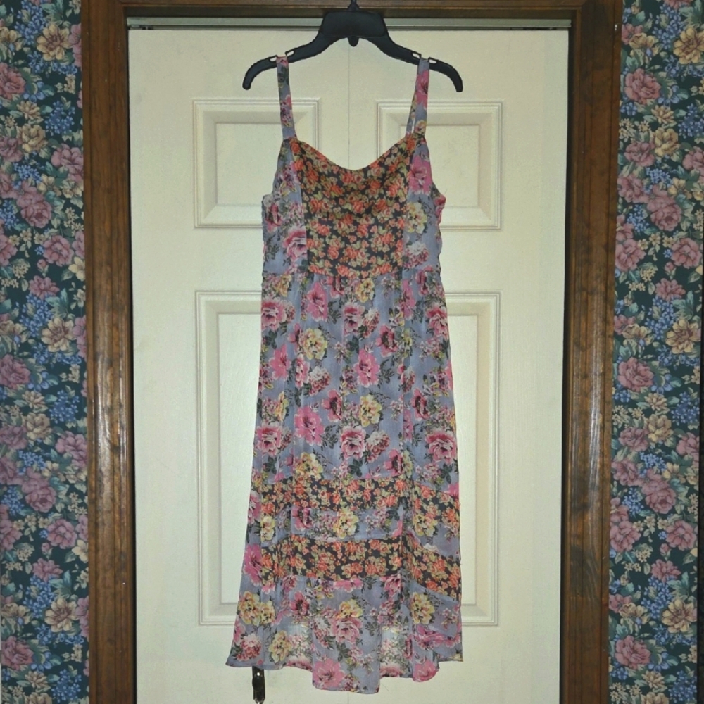 Mudd Floral Dress w/Adjustable Spaghetti Straps